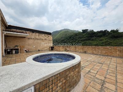 Apartamento de 5 alcobas en venta en Normandia, Cali, 520 m² · foto 10 de 20