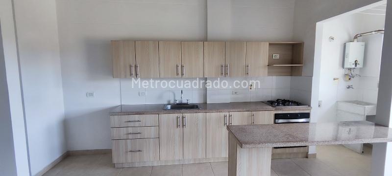 Beautiful 3BR Apartment for Rent in El Retiro (La Fe) - 2