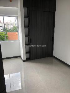 Apartamento de 3 alcobas en venta en Laureles, Medellín, 137 m² · foto 11 de 17