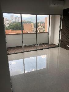 Apartamento de 3 alcobas en venta en Laureles, Medellín, 137 m² · foto 9 de 17