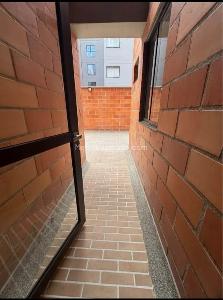 Apartamento de 3 alcobas en venta en Laureles, Medellín, 125 m² · foto 6 de 15