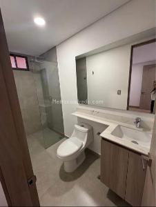 Apartamento de 3 alcobas en venta en Laureles, Medellín, 125 m² · foto 9 de 15