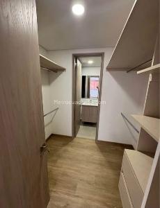 Apartamento de 3 alcobas en venta en Laureles, Medellín, 125 m² · foto 10 de 15