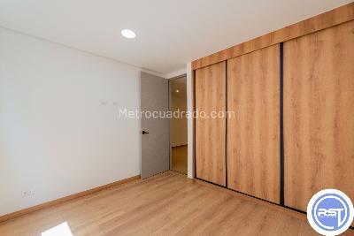 Apartamento de 3 alcobas en venta en Colon, Medellín, 86 m² · foto 12 de 20