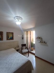 Apartamento de 3 alcobas en venta en Laureles, Medellín, 116 m² · foto 10 de 19