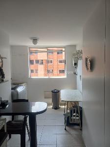 Apartamento de 3 alcobas en venta en Laureles, Medellín, 116 m² · foto 12 de 19