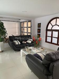 Casa de 3 alcobas en venta en Lagos Del Cacique, Bucaramanga, 280 m² · foto 10 de 17