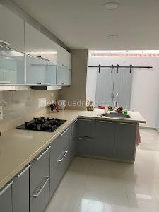 Casa de 3 alcobas en venta en Lagos Del Cacique, Bucaramanga, 280 m² · foto 11 de 17