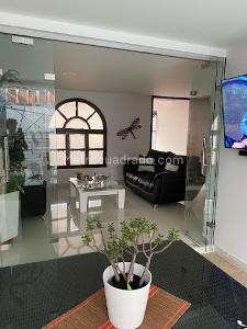 Casa de 3 alcobas en venta en Lagos Del Cacique, Bucaramanga, 280 m² · foto 5 de 17