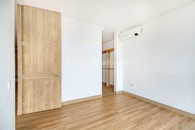 Apartamento de 2 alcobas en venta en Santa Teresita, Cali, 62 m² · foto 12 de 20