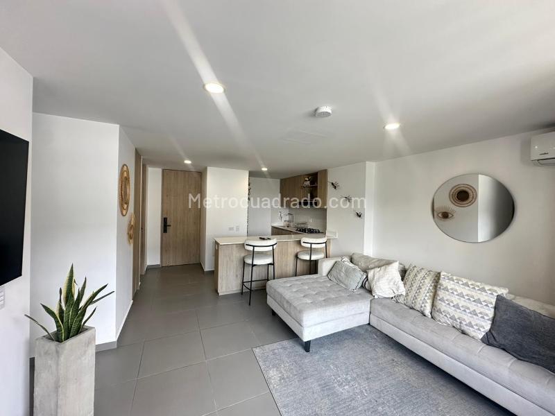 Apartamento amoblado de 3 Alcobas en Guayabal