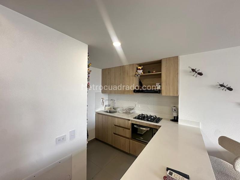 Apartamento amoblado de 3 Alcobas en Guayabal - 3