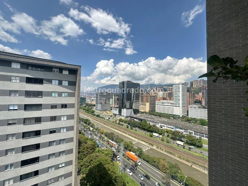 Apartamento amoblado de 3 Alcobas en Guayabal - 9