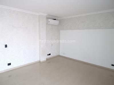 Casa de 4 alcobas en venta en Ciudad Jardin, Cali, 400 m² · foto 20 de 20