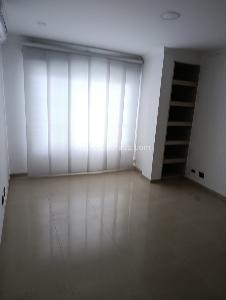 Casa de 4 alcobas en venta en Ciudad Jardin, Cali, 400 m² · foto 12 de 20
