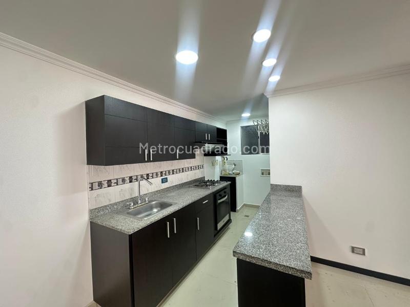 Apartamento Amplio de 4 Alcobas en Ciudad del Río