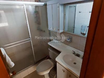 Apartamento de 4 alcobas en venta en Antiguo Campestre, Bucaramanga, 204 m² · foto 9 de 20