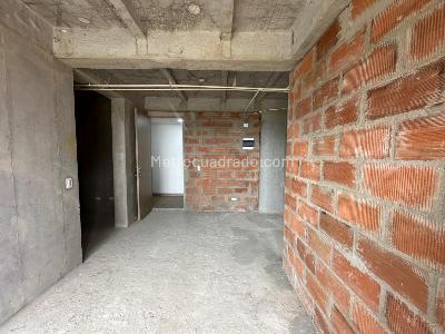 Apartamento de 3 alcobas en venta en Machado, Bello, 69 m² · foto 7 de 15