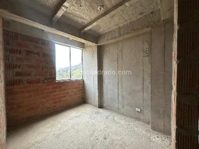 Apartamento de 3 alcobas en venta en Machado, Bello, 69 m² · foto 10 de 15