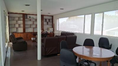 Casa de 5 alcobas en venta en Santa Monica Norte, Cali, 568 m² · foto 12 de 20