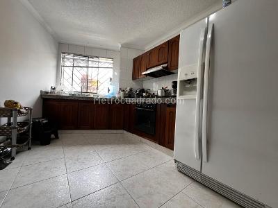 Apartamento de 4 alcobas en venta en Santa Teresita, Cali, 144 m² · foto 7 de 20