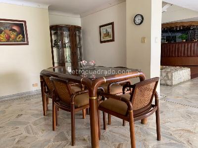Casa de 5 alcobas en venta en Santa Barbara, Cali, 721 m² · foto 4 de 12