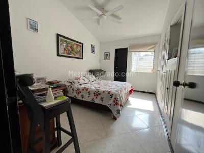 Casa de 3 alcobas en venta en La Merced, Cali, 320 m² · foto 9 de 20
