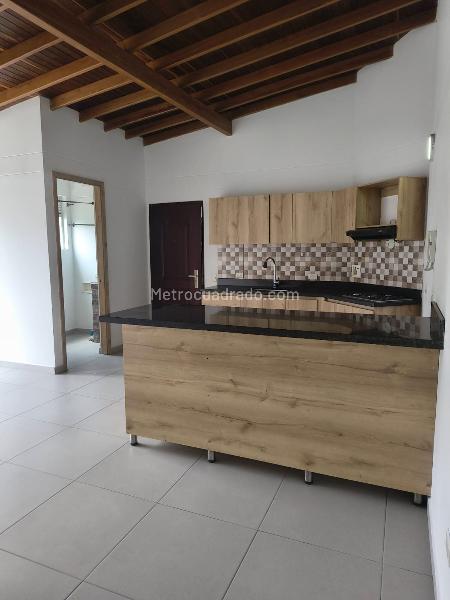 Moderno Apartamento de 2 Alcobas en Suramérica, Itagüí - 2