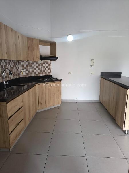 Moderno Apartamento de 2 Alcobas en Suramérica, Itagüí - 3