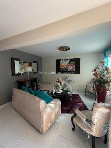 Casa de 5 alcobas en venta en El Trebol, Cali, 341 m² · foto 3 de 20
