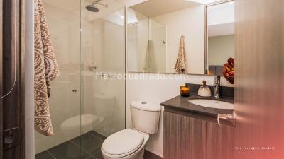 Apartamento de 3 alcobas en venta en Alto De Las Palmas, Medellín, 72 m² · foto 6 de 12
