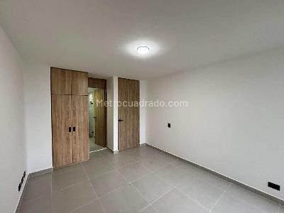 Apartamento de 3 alcobas en venta en Alto De Las Palmas, Medellín, 85 m² · foto 7 de 10