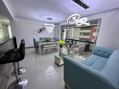 Apartamento en venta en La Flora, Cali · foto 2 de 17