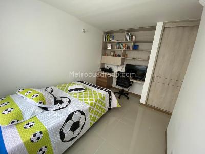 Apartamento en venta en La Flora, Cali · foto 8 de 17
