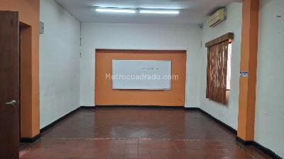 Casa de 5 alcobas en venta en Santa Monica Residencial, Cali, 391 m² · foto 12 de 20