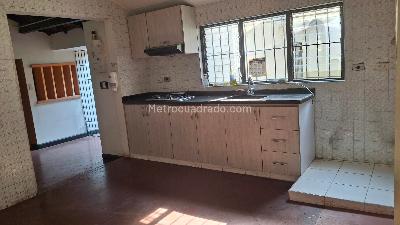 Casa de 5 alcobas en venta en Santa Monica Residencial, Cali, 391 m² · foto 17 de 20