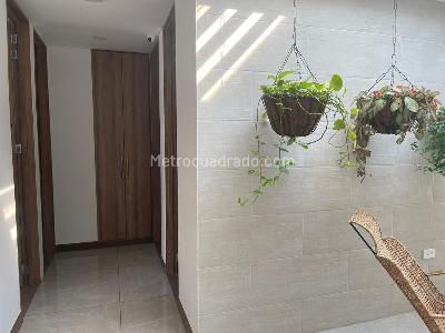 Casa de 4 alcobas en venta en El Castillo, Cali, 190 m² · foto 14 de 19