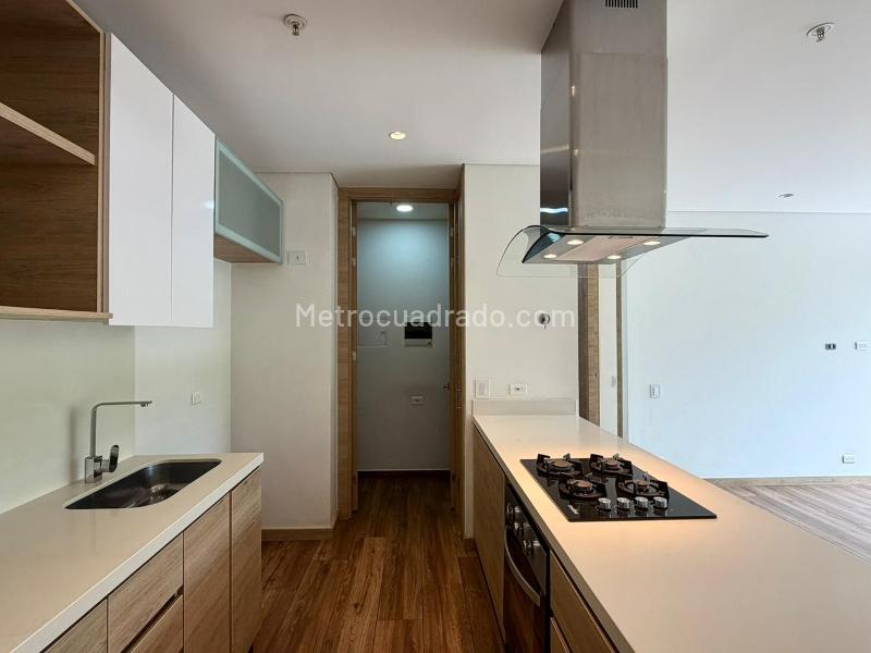 2BR Apartment in Loma Del Escobero (100 m²) - 2