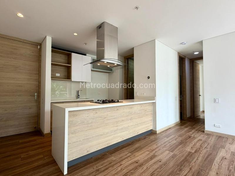 2BR Apartment in Loma Del Escobero (100 m²) - 3