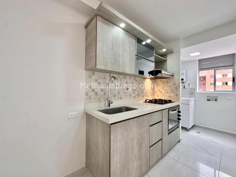 Moderno apartamento de 3 habitaciones en arriendo en San Jose Obrero (Bello) - 3