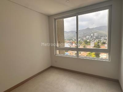 Apartamento en venta en Vipasa, Cali · foto 9 de 20