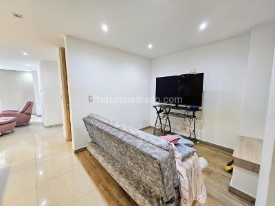Apartamento de 3 alcobas en venta en El Ingenio, Cali, 150 m² · foto 5 de 18