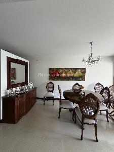 Apartamento de 4 alcobas en venta en Aguacatal, Cali, 182 m² · foto 19 de 20