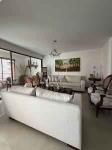 Apartamento de 4 alcobas en venta en Aguacatal, Cali, 182 m² · foto 5 de 20