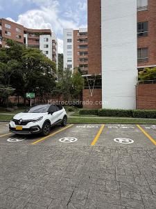 Apartamento de 4 alcobas en venta en Aguacatal, Cali, 182 m² · foto 9 de 20