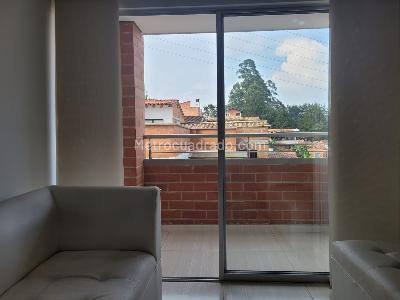 Apartamento de 3 alcobas en venta en El Porvenir, Rionegro, 62 m² · foto 3 de 13