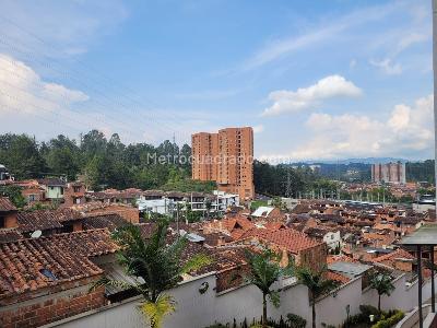 Apartamento de 3 alcobas en venta en El Porvenir, Rionegro, 62 m² · foto 4 de 13