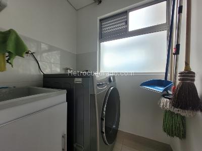 Apartamento de 3 alcobas en venta en El Porvenir, Rionegro, 62 m² · foto 6 de 13