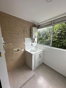 Apartamento de 3 alcobas en venta en Los Balsos 1, Medellín, 94 m² · foto 10 de 20
