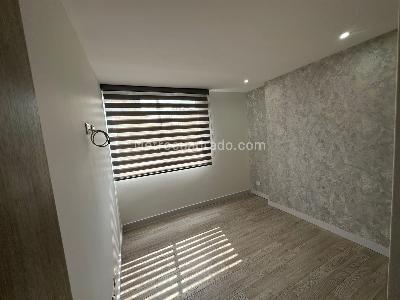 Apartamento de 3 alcobas en venta en Los Balsos 1, Medellín, 94 m² · foto 14 de 20